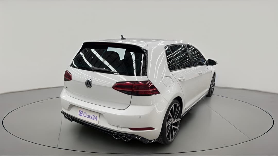 2019 Volkswagen Golf R, Automatic, 55812 km, Right Back Diagonal (45- Degree) View