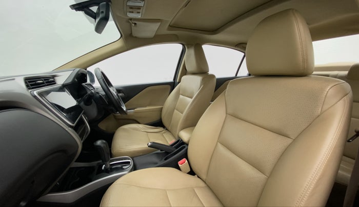 2017 Honda City VX CVT PETROL, Petrol, Automatic, 67,735 km, Right Side Front Door Cabin