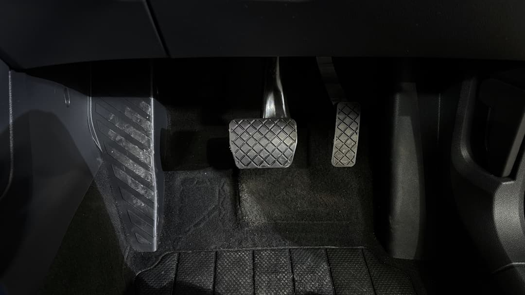 Pedals and Footmat