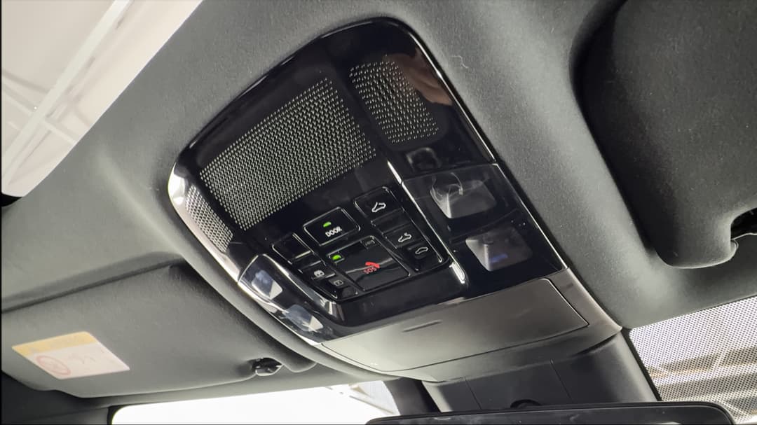 2023 Lexus Rx350h Luxury AWD Hybrid, Automatic, 66741 km, On-Roof Controls/Sunglass holder