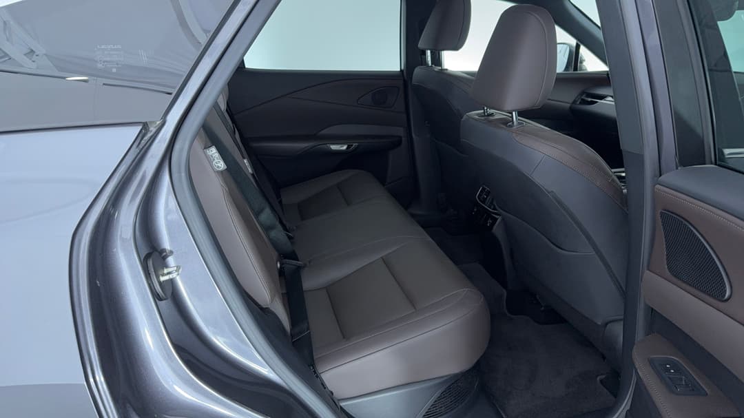 2023 Lexus Rx350h Luxury AWD Hybrid, Automatic, 66741 km, Right Side Rear Door Cabin View
