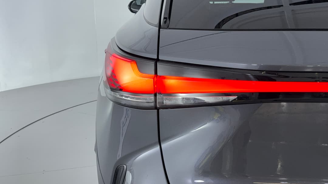 2023 Lexus Rx350h Luxury AWD Hybrid, Automatic, 66741 km, Badge (Boot Left Side)