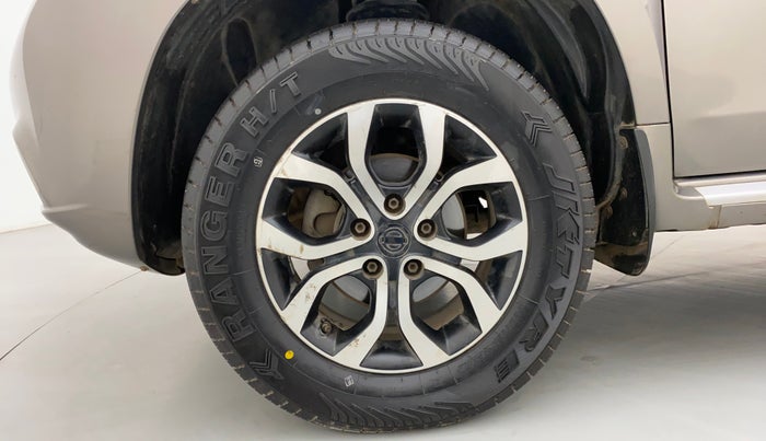 2014 Nissan Terrano XV D THP 110 PS, Diesel, Manual, 1,15,634 km, Left Front Wheel
