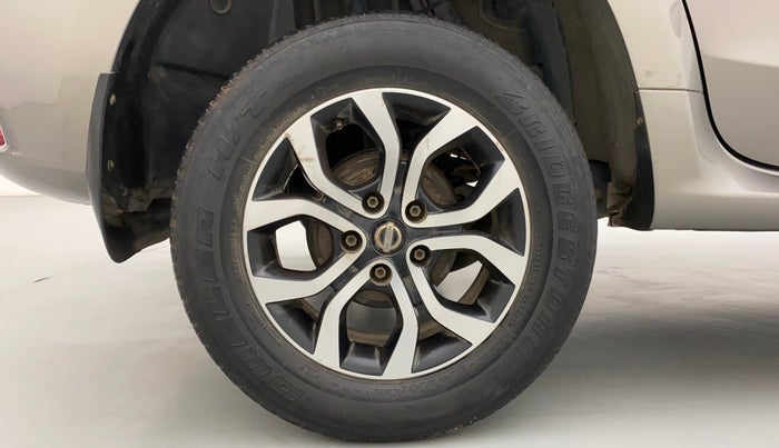 2014 Nissan Terrano XV D THP 110 PS, Diesel, Manual, 1,15,634 km, Right Rear Wheel