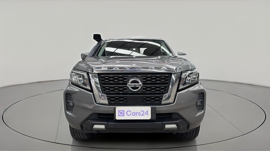 2021 Nissan Navara St (4x4), Automatic, 94583 km, Front View