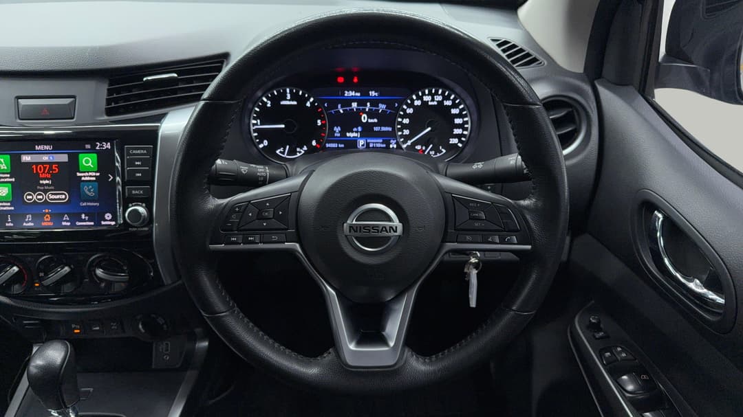 2021 Nissan Navara St (4x4), Automatic, 94583 km, Steering Wheel Close-up