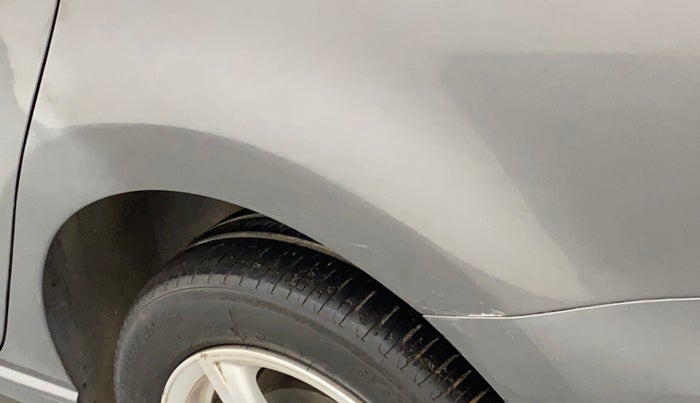 2014 Volkswagen Vento HIGHLINE DIESEL 1.6, Diesel, Manual, 83,566 km, Left quarter panel - Minor scratches
