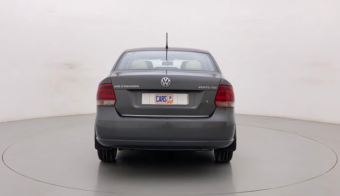2014 Volkswagen Vento HIGHLINE DIESEL 1.6, Diesel, Manual, 83,566 km, Back/Rear