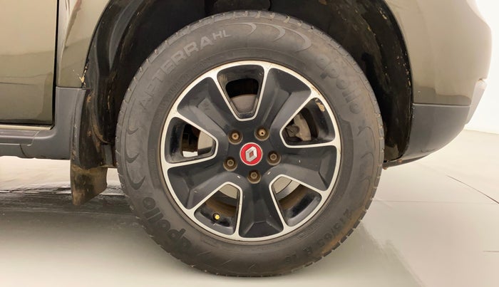2017 Renault Duster 85 PS RXS MT DIESEL, Diesel, Manual, 1,06,068 km, Right Front Wheel