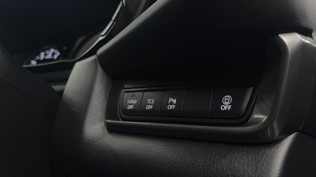 2022 Mazda CX-30 G20 Pure (FWD), Automatic, 44222 km, Utility Switches/Buttons
