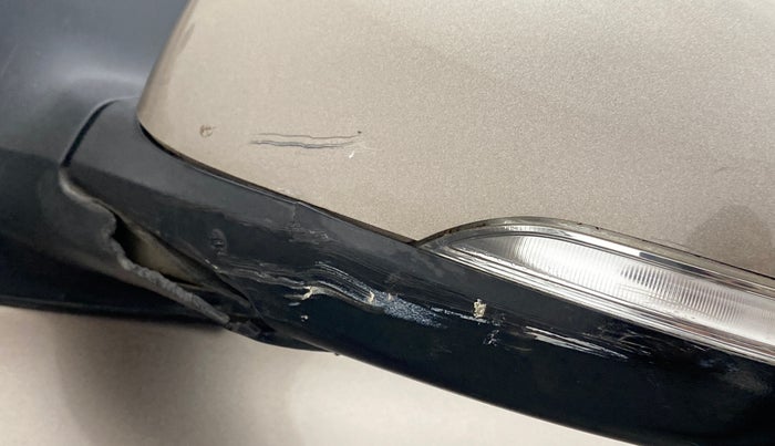2012 Hyundai i20 MAGNA (O) 1.2, Petrol, Manual, 46,802 km, Left rear-view mirror - Cover has minor damage