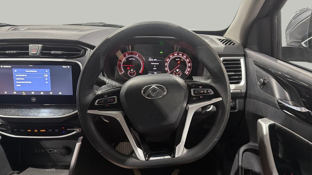 2022 LDV T60 Max Luxe (4x4), Automatic, 69938 km, Steering Wheel Close-up