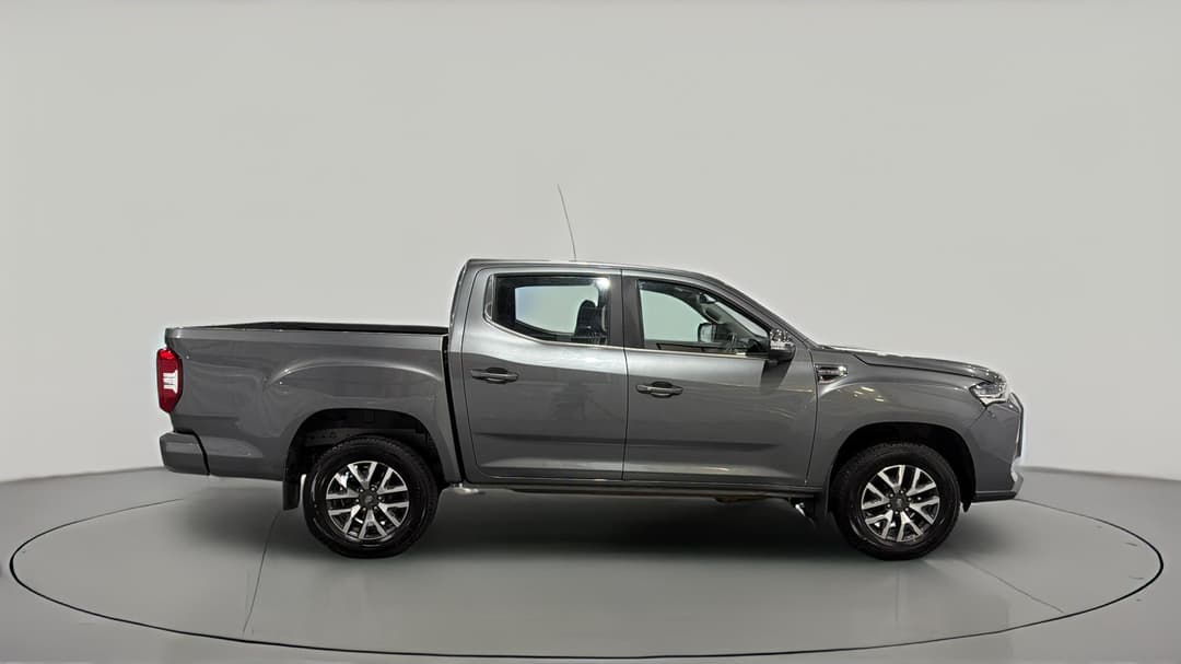 2022 LDV T60 Max Luxe (4x4), Automatic, 69938 km, Right Side View