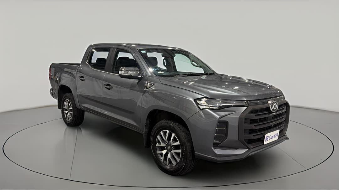 2022 LDV T60 Max Luxe (4x4), Automatic, 69938 km, Right Front Diagonal (45- Degree) View