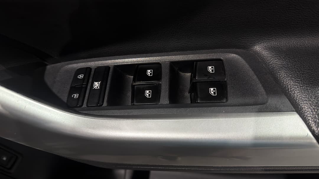 2022 LDV T60 Max Luxe (4x4), Automatic, 69938 km, Drivers Side Door Panel Controls