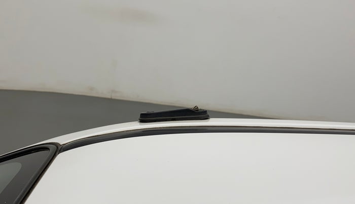 2012 Maruti Alto K10 VXI, Petrol, Manual, 49,104 km, Roof - Antenna has minor damage