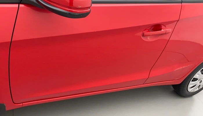 2014 Honda Brio S MT, Petrol, Manual, 32,184 km, Front passenger door - Paint has faded