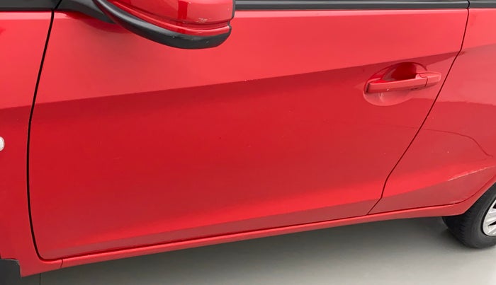 2014 Honda Brio S MT, Petrol, Manual, 32,184 km, Front passenger door - Minor scratches