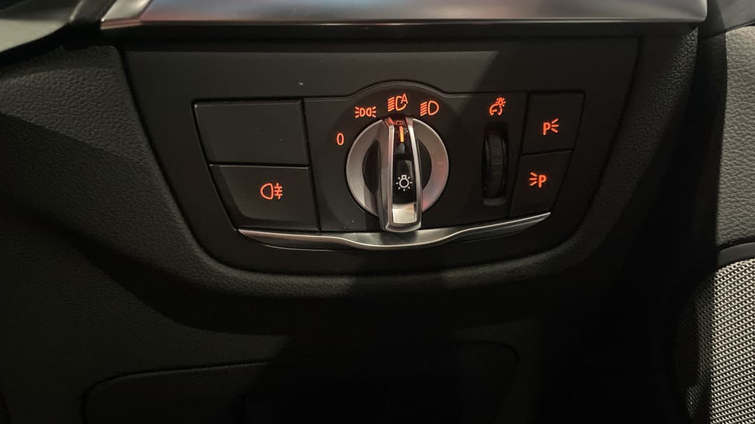2022 BMW Ix3 M Sport, Automatic, 43767 km, Utility Switches/Buttons