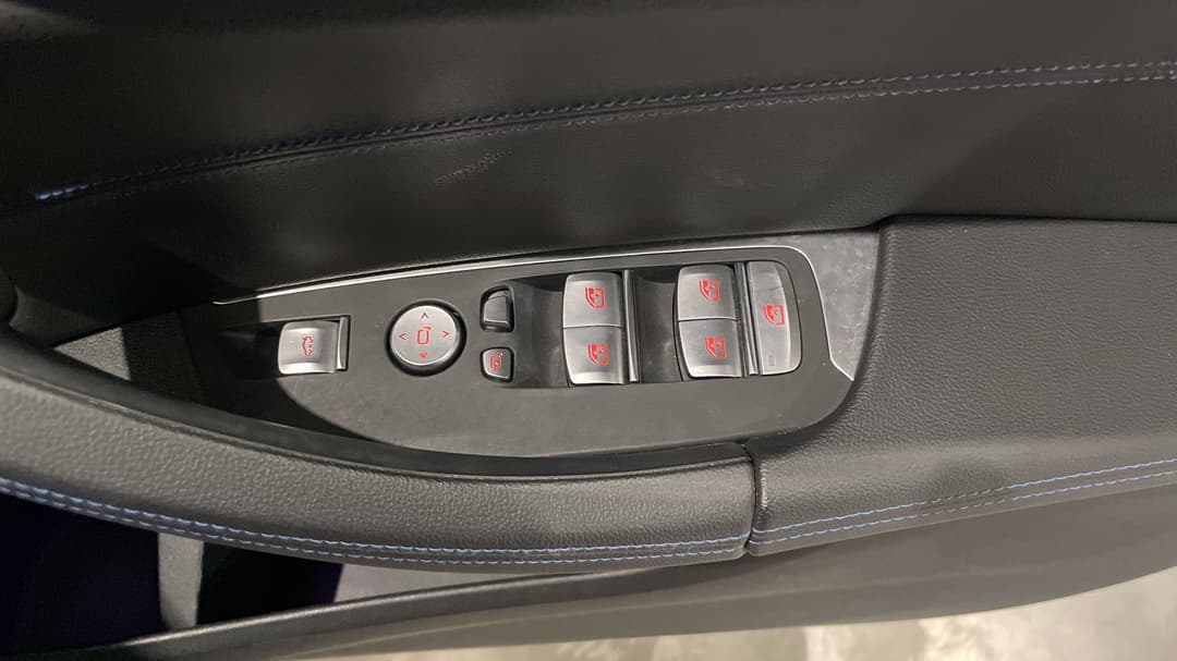 2022 BMW Ix3 M Sport, Automatic, 43767 km, Drivers Side Door Panel Controls