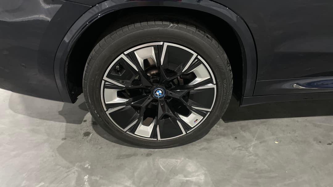 2022 BMW Ix3 M Sport, Automatic, 43767 km, Right Rear Wheel