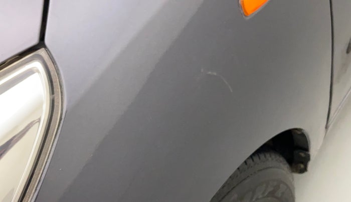 2016 Hyundai i10 MAGNA 1.1 IRDE2, Petrol, Manual, 31,802 km, Left fender - Paint has minor damage