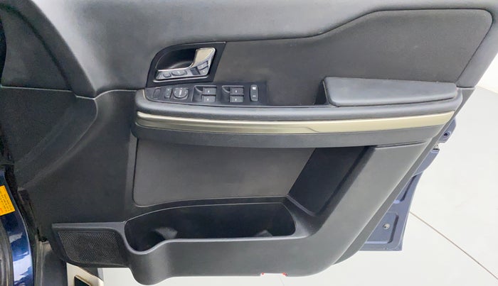 2018 Tata Hexa Varicor 400 XM, Diesel, Manual, 59,672 km, Driver Side Door Panels Control