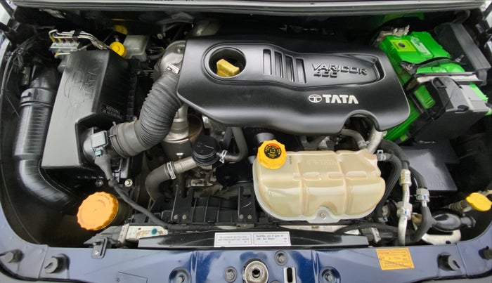 2018 Tata Hexa Varicor 400 XM, Diesel, Manual, 59,672 km, Open Bonet