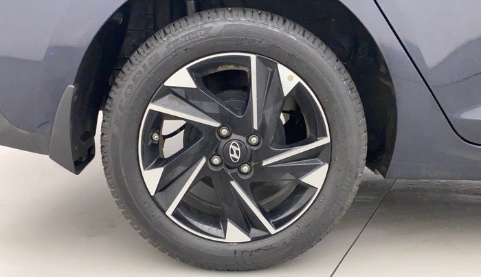 2021 Hyundai Verna SX (O) 1.5 VTVT IVT, Petrol, Automatic, 7,675 km, Right Rear Wheel