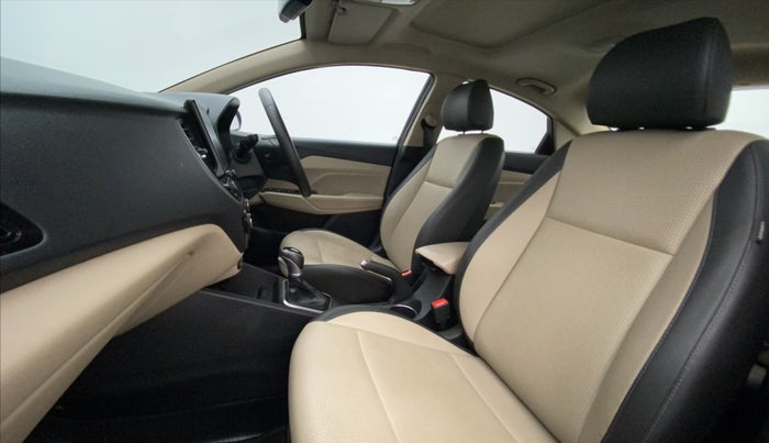 2021 Hyundai Verna SX (O) 1.5 VTVT IVT, Petrol, Automatic, 7,675 km, Right Side Front Door Cabin