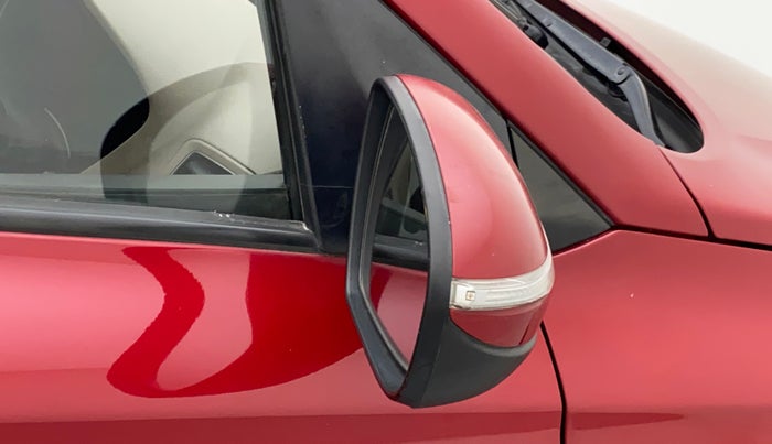 2018 Hyundai Elite i20 ASTA 1.2 (O), Petrol, Manual, 77,207 km, Right rear-view mirror - Indicator light has minor damage