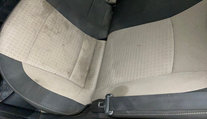 2018 Hyundai Elite i20 ASTA 1.2 (O), Petrol, Manual, 77,207 km, Second-row left seat - Cover slightly stained