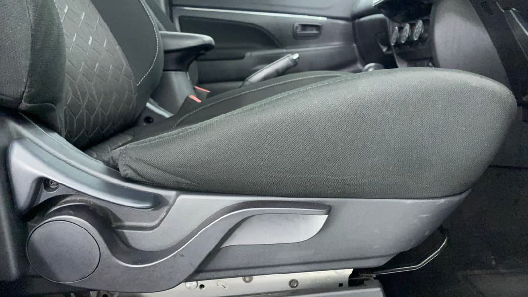 2023 Mitsubishi ASX Gs (2WD), Automatic, 43849 km, Drivers Side Adjustment Panel