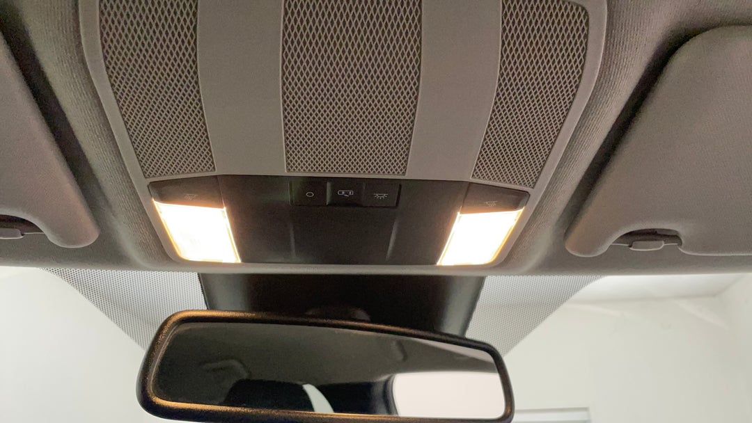 On-Roof Controls/Sunglass holder