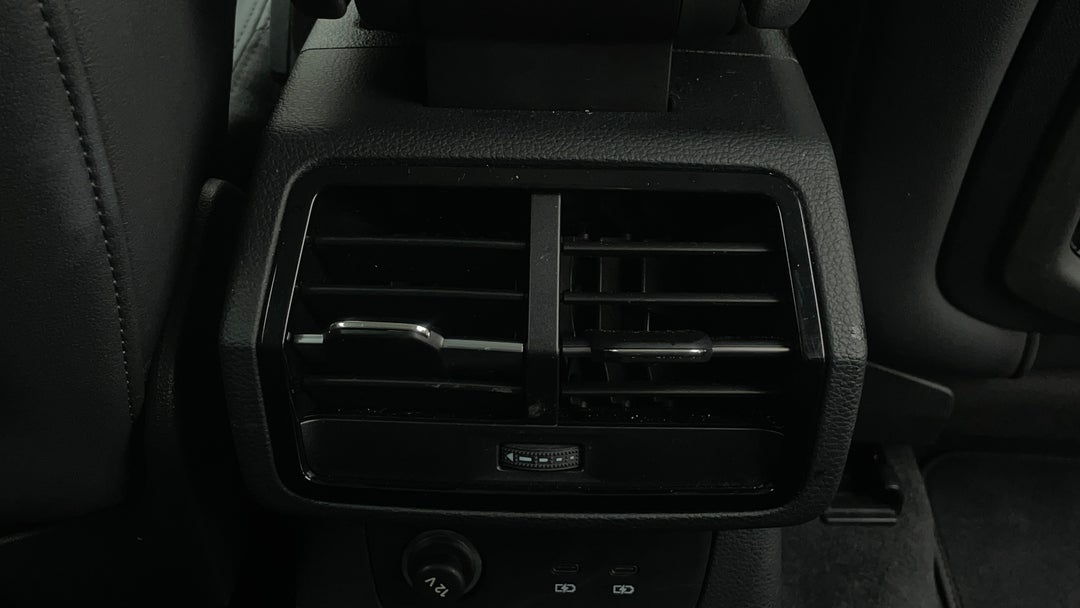 Rear A/C Vent
