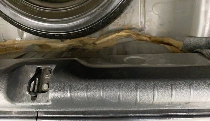 2019 Honda Amaze 1.2L I-VTEC S, Petrol, Manual, 46,673 km, Boot floor - Slight discoloration