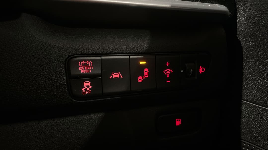 2021 Kia Niro Hev Sport (hybrid), Automatic, 68955 km, Utility Switches/Buttons