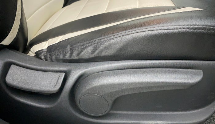 2018 Hyundai Verna 1.6 SX VTVT, Petrol, Manual, 52,858 km, Driver Side Adjustment Panel