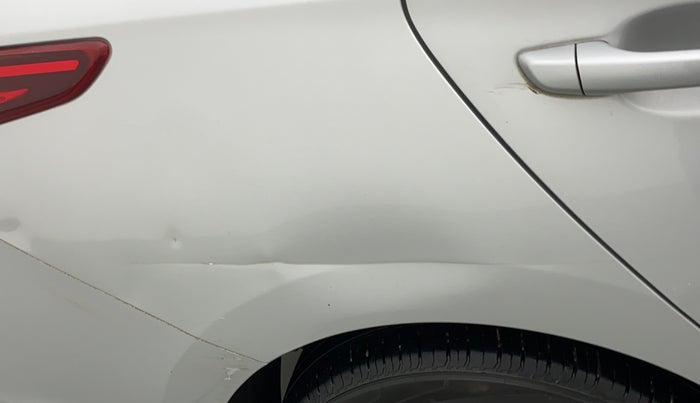 2018 Hyundai Verna 1.6 SX VTVT, Petrol, Manual, 52,858 km, Right quarter panel - Slightly dented