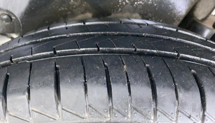 2012 Maruti Swift Dzire VXI, Petrol, Manual, 61,653 km, Left Rear Tyre Tread