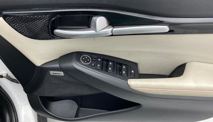 2019 KIA SELTOS GTX + AT PETROL, Petrol, Automatic, 51,747 km, Driver Side Door Panels Control