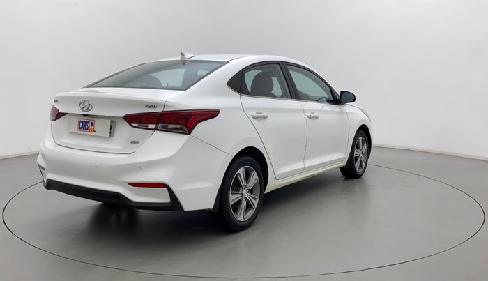 2018 Hyundai Verna 1.6 CRDI SX + AT, Diesel, Automatic, 97,553 km, Right Back Diagonal