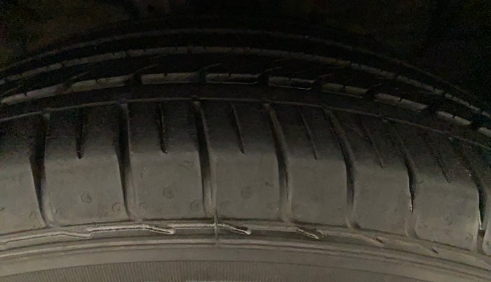 2021 KIA SELTOS HTK PLUS 1.5 IMT, Petrol, Manual, 15,309 km, Right Front Tyre Tread