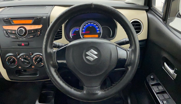 2017 Maruti Wagon R 1.0 VXI, Petrol, Manual, 25,261 km, Steering Wheel Close Up