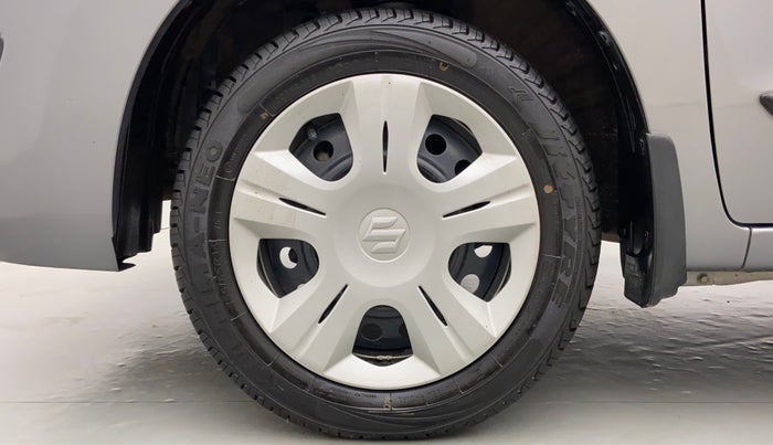 2017 Maruti Wagon R 1.0 VXI, Petrol, Manual, 25,261 km, Left Front Wheel