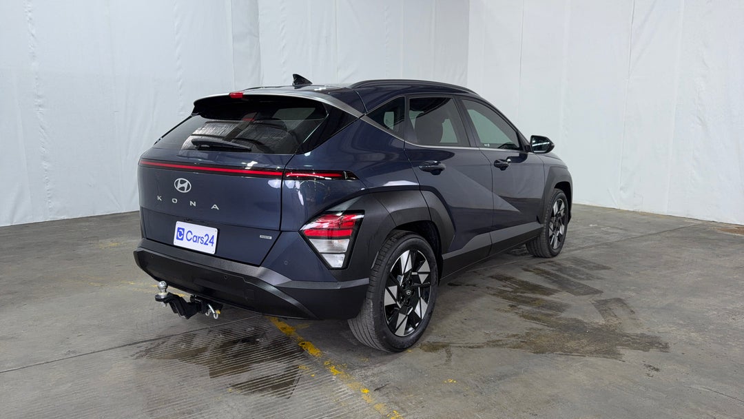 Right Back Diagonal (45- Degree) View