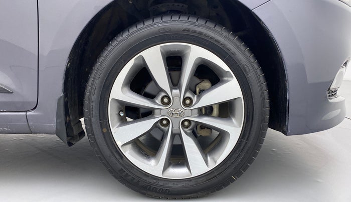 2015 Hyundai Elite i20 SPORTZ (O) 1.2, CNG, Manual, 57,938 km, Right Front Wheel