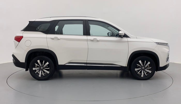 2019 MG HECTOR SHARP DCT PETROL, Petrol, Automatic, 18,945 km, Right Side View