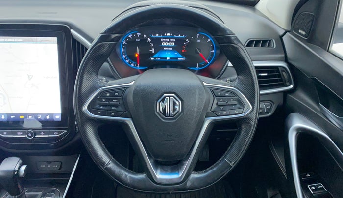 2019 MG HECTOR SHARP DCT PETROL, Petrol, Automatic, 18,945 km, Steering Wheel Close Up