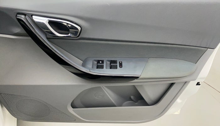 2020 Tata TIGOR XZA PLUS PETROL, Petrol, Automatic, 10,957 km, Driver Side Door Panels Control